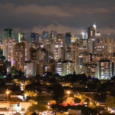 Para cada tipo de Revestimento e Pintura de Fachada de Edifício existe uma técnica adequada